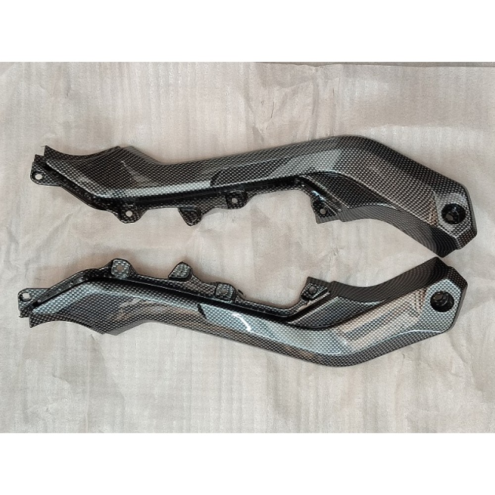 CR250 - 106 SAĞ YAN PANEL İÇ PLASTİĞİ ÜST