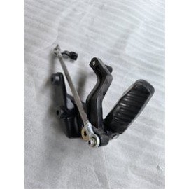 CP250 - 015
ÖN SOL BASAMAK