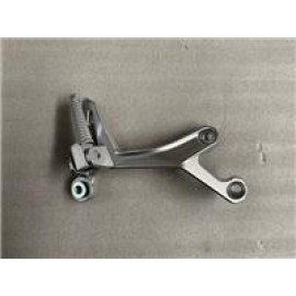 GP250 - 083
SAĞ ARKA BASAMAK KOMPLE