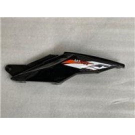 MT125 - 160
SAĞ YAN KAPAK PLASTİĞİ