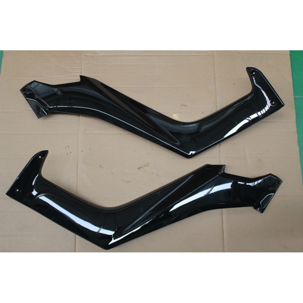 MAX-T 049
SAĞ YAN PANEL